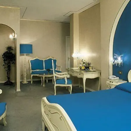 The Colosseum Attic Private Terrace Rome