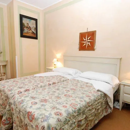 Hotel The Colosseum Attic Private Terrace Rome