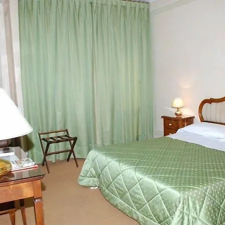 The Colosseum Attic Private Terrace Hotel