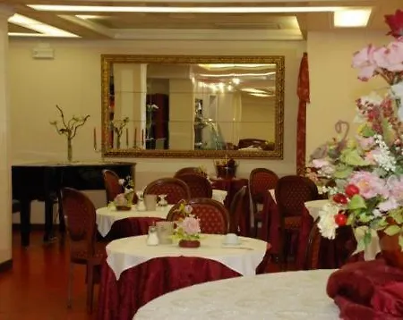 Hotel The Colosseum Attic Private Terrace 4*
