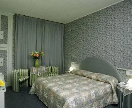 Hotel The Colosseum Attic Private Terrace Rome