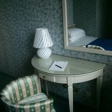 The Colosseum Attic Private Terrace 4*